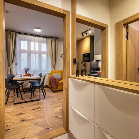 Ξενοδοχείο με διαμερίσματα Brunova 3*