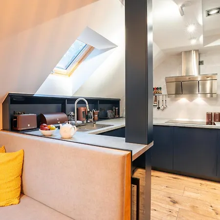 Brunova Apartmanhotel 3*
